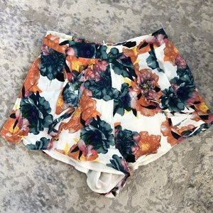 NBD Flowy Floral Shorts